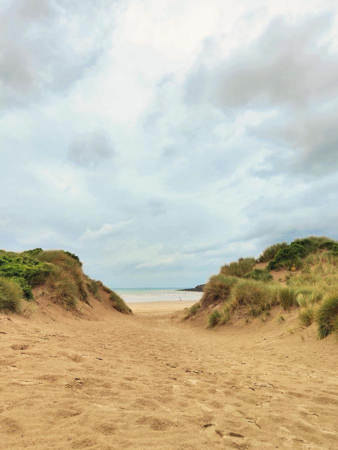 7 Putsborough - Luxury Apartment At Byron Woolacombe, Only 4 Minute Walk To Woolacombe Beach! Екстер'єр фото